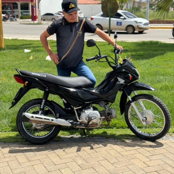Uma Pop 100/110 🎟️ + 10 bilhetes premiados 🏍️